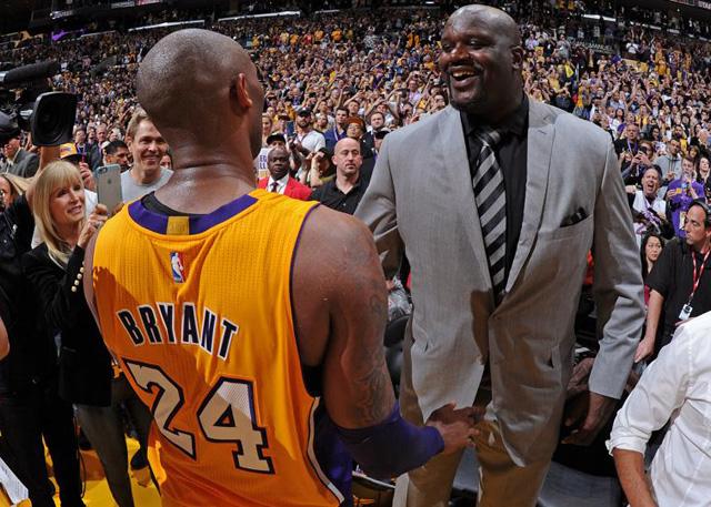 中国男子冰壶队米兰冬奥会资格赛5-2战胜菲律宾，豪取三连胜（米兰冬奥资格赛：中国男冰壶队5比2击败菲律宾，豪取三连胜）