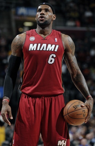 铜梁龙再发感谢信：感谢各界支持厚爱，共期中国足球灿烂明天（铜梁龙再致谢：感恩各界支持厚爱，共盼中国足球光辉未来）