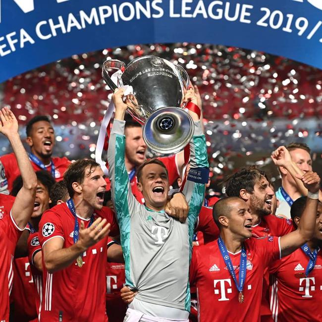 3年蛰伏，1个悬念：郑钦文的2026能否上演王者归来？（三年沉淀，一个问号：2026年郑钦文能否王者归来？）