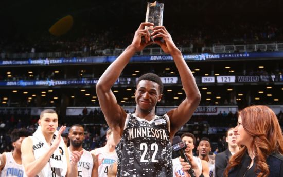 13岁零343天，阿森纳小将成为青年欧冠历史上最年轻出场球员（阿森纳13岁343天小将创青年欧冠最年轻出场纪录）