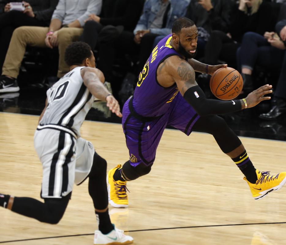 欧冠前瞻：亚特兰大欧冠战意旺盛，切尔西何时走出不胜怪圈？（欧冠前瞻：亚特兰大战意高涨，切尔西何时打破不胜？）