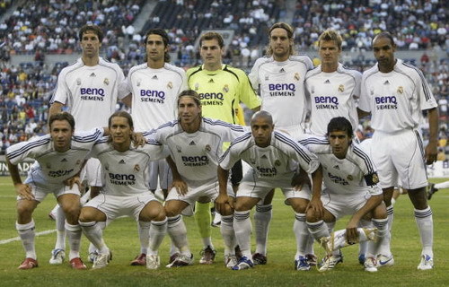 詹姆斯的得分之战：一场8分之战后的逆袭（詹姆斯的得分反击：从8分低谷到强势回归）