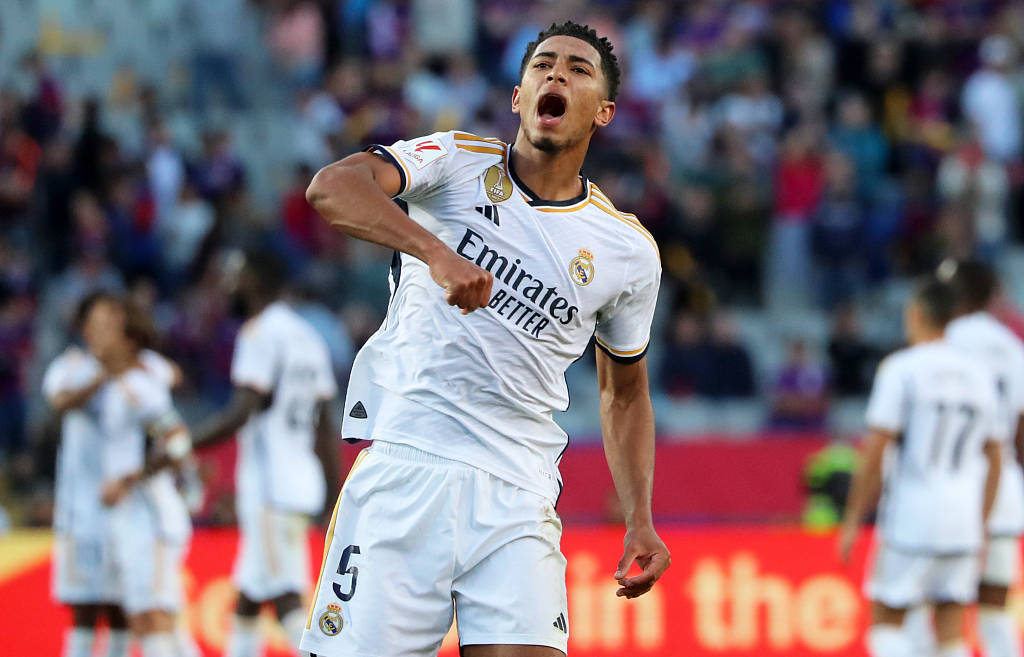 帕夫洛维奇盛赞米兰团队精神逆转取胜（帕夫洛维奇力赞米兰团队精神助球队逆转告捷）