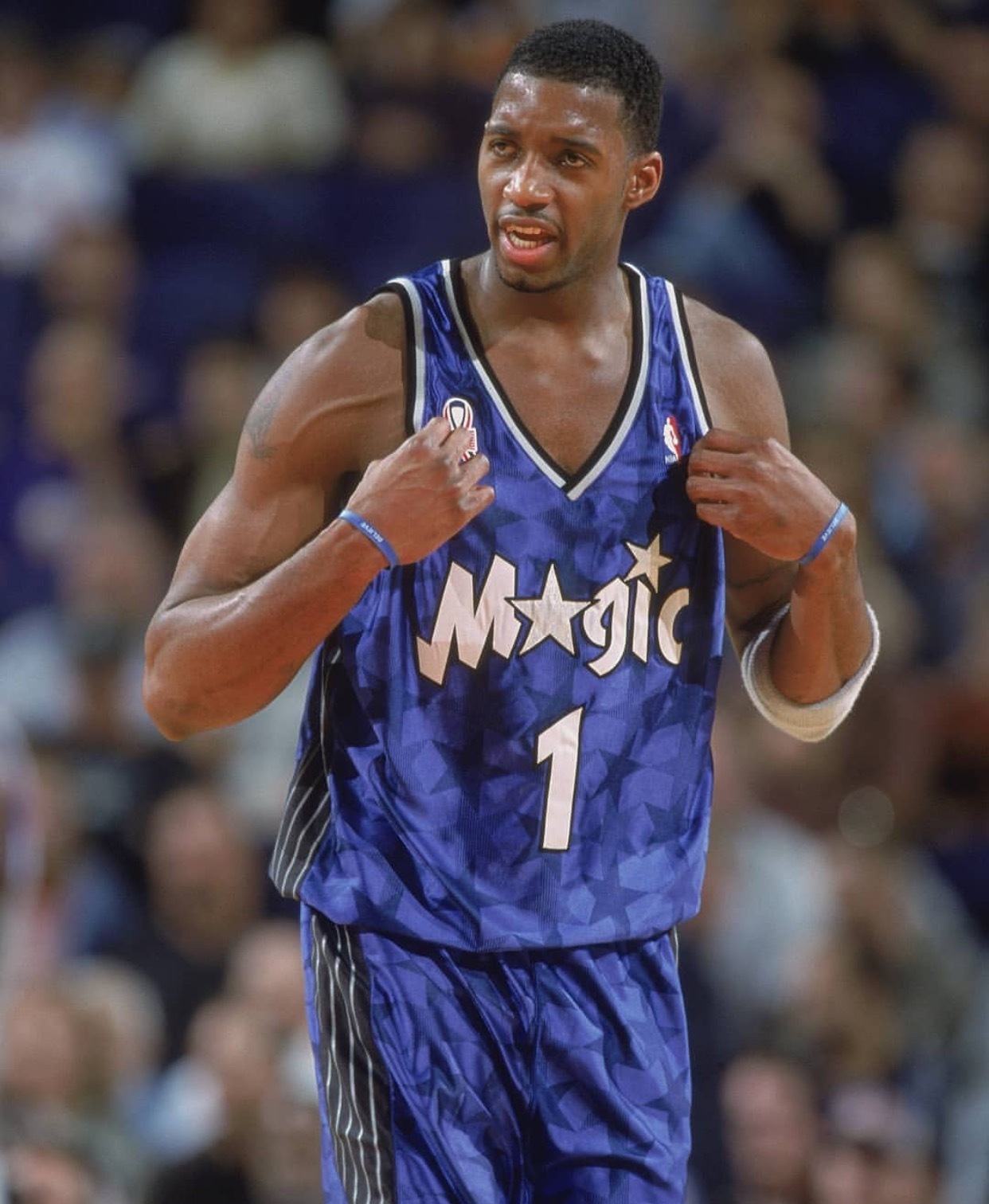 尤文客场3-2博德闪耀，乔纳森-戴维绝杀，奥蓬达、麦肯尼建功（尤文客场3-2险胜博德：乔纳森-戴维压哨绝杀，奥蓬达、麦肯尼建功）