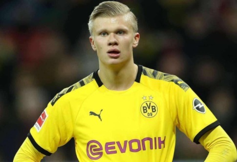 记者：里尔18岁中场布阿迪的团队否认球员与巴黎的转会传闻（记者：里尔18岁中场布阿迪团队辟谣与巴黎的转会传闻）