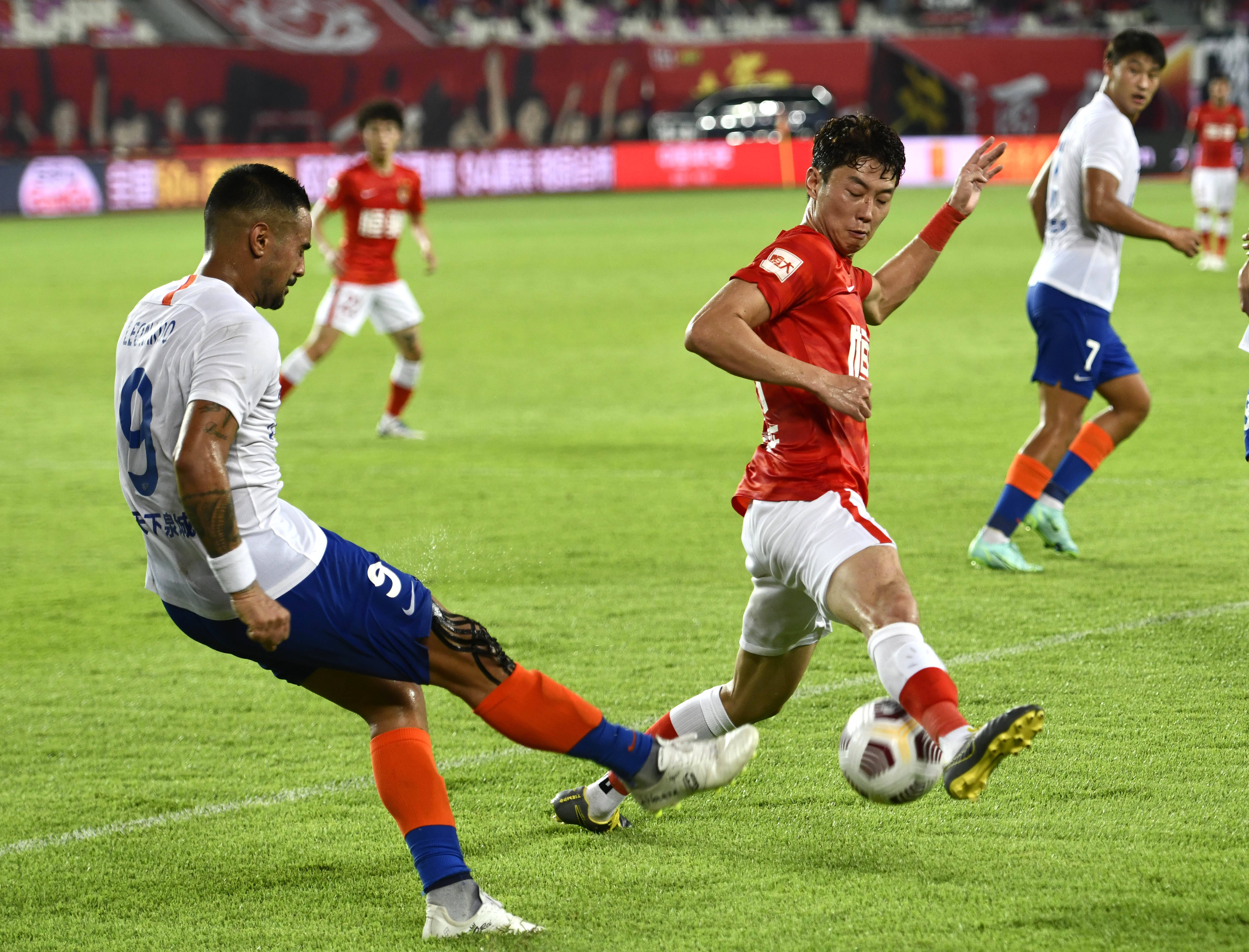 要与梅西当队友了？德天空：维尔纳正与迈阿密就1月加盟谈判（德天空：维尔纳与迈阿密洽谈一月加盟，有望与梅西成队友？）